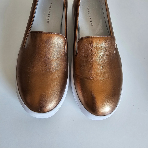 Tiger of Sweden Gold Loafers Minimalist Design Size 8.5 - Picture 6 of 16